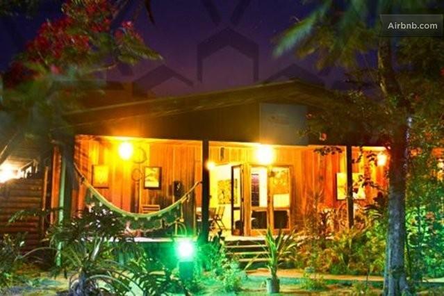 Pousada Beehouse Paranagua Exterior photo
